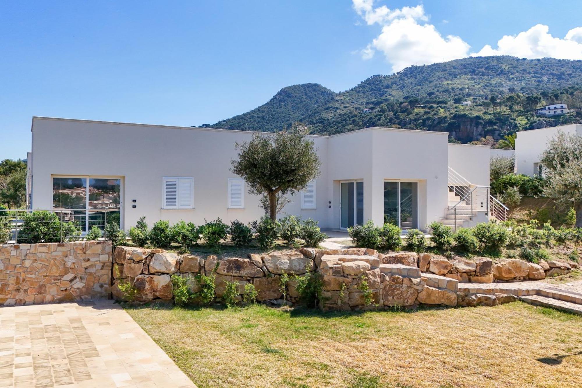 Aura Maris Beach Residence Mazzaforno 切法卢 外观 照片