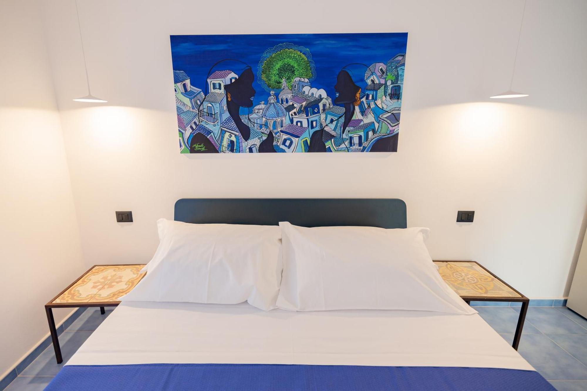 Aura Maris Beach Residence Mazzaforno 切法卢 外观 照片