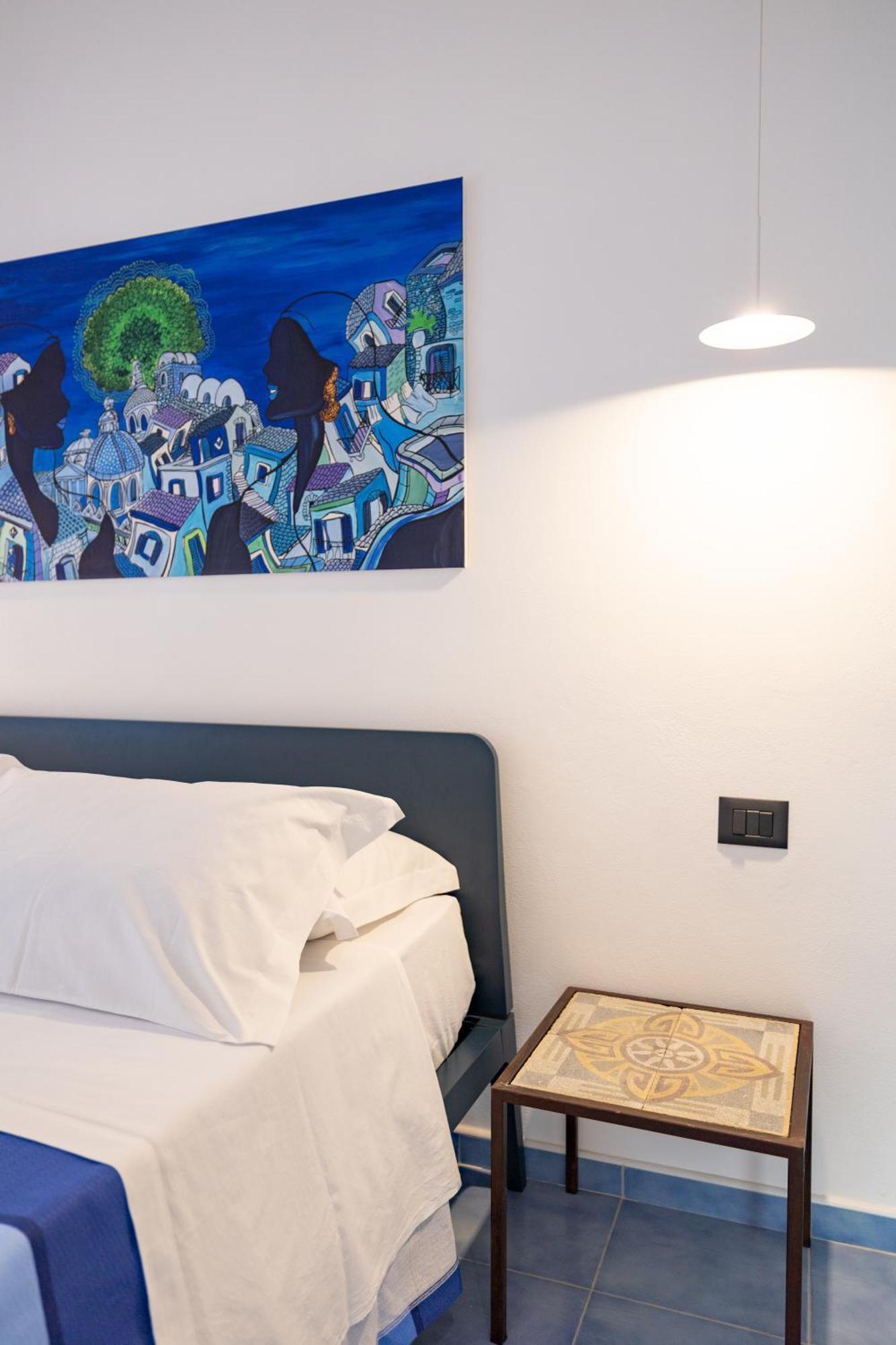 Aura Maris Beach Residence Mazzaforno 切法卢 外观 照片