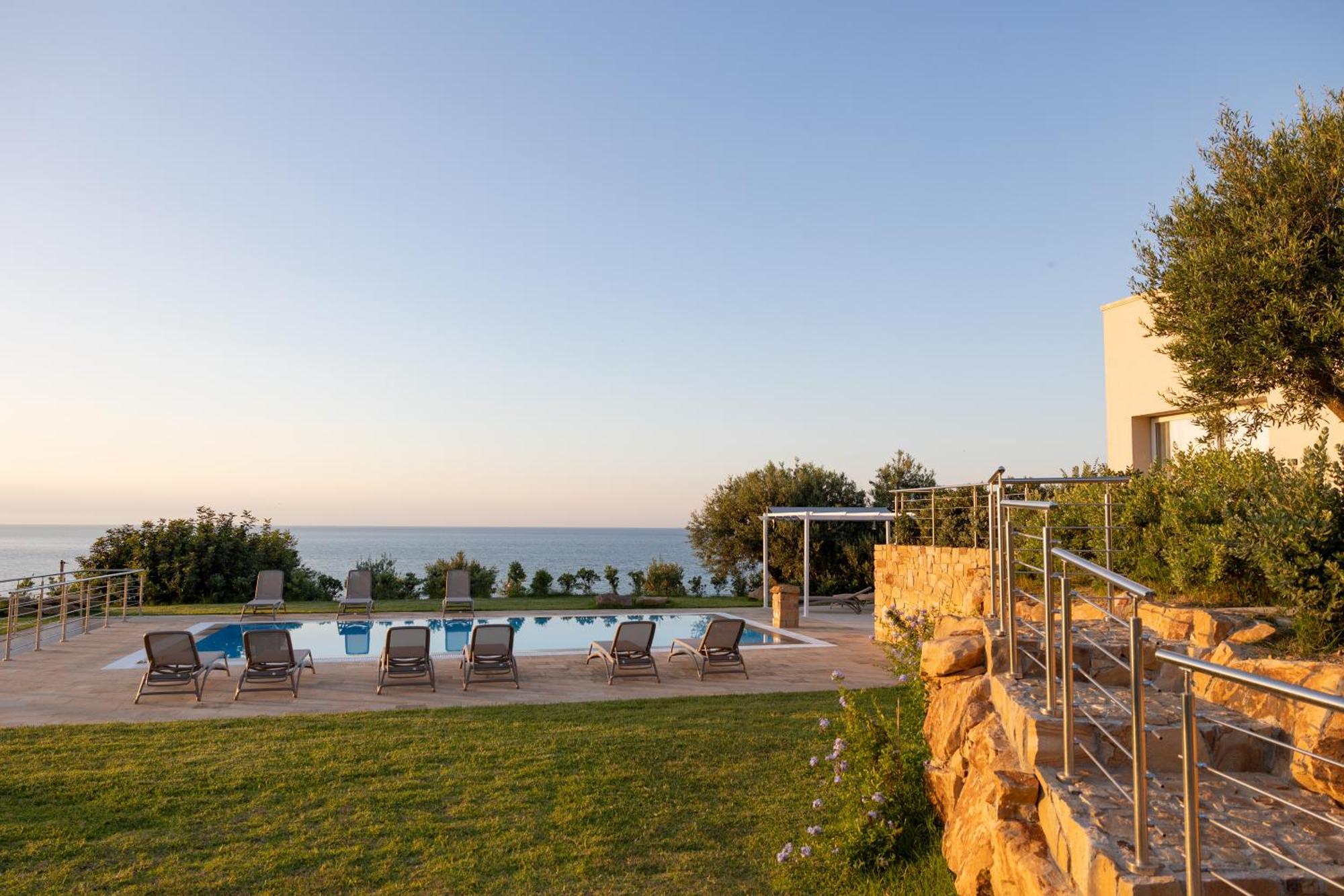 Aura Maris Beach Residence Mazzaforno 切法卢 外观 照片