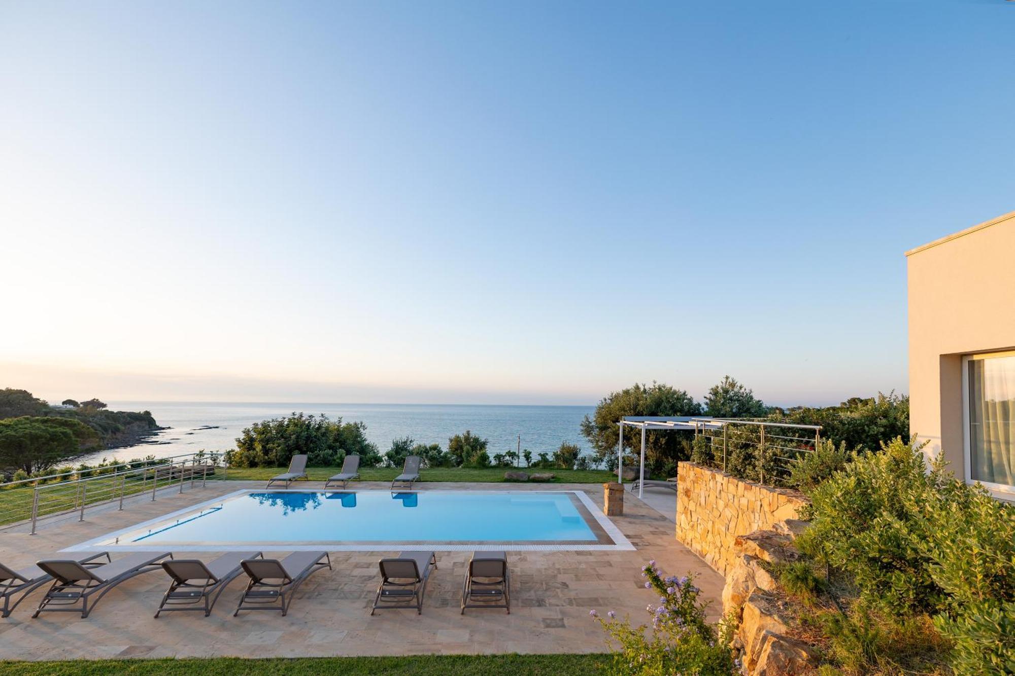 Aura Maris Beach Residence Mazzaforno 切法卢 外观 照片